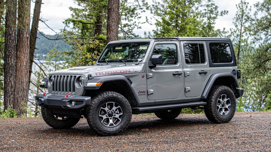 2023 Jeep Wrangler Rubicon 4x4 Hardtop rental in Spokane, photo 3