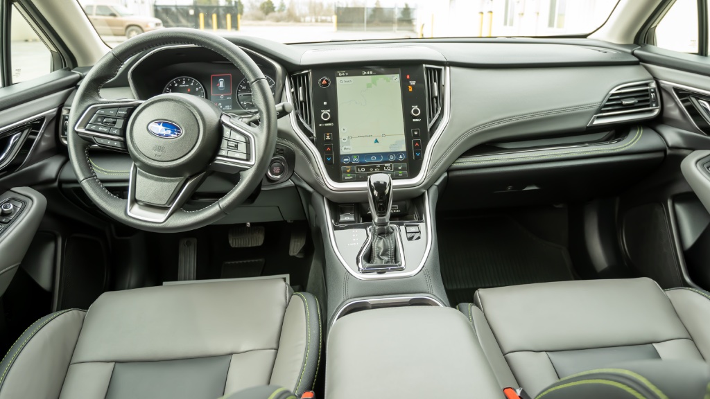 2023 Subaru Outback Onyx XT rental in Spokane, photo 6