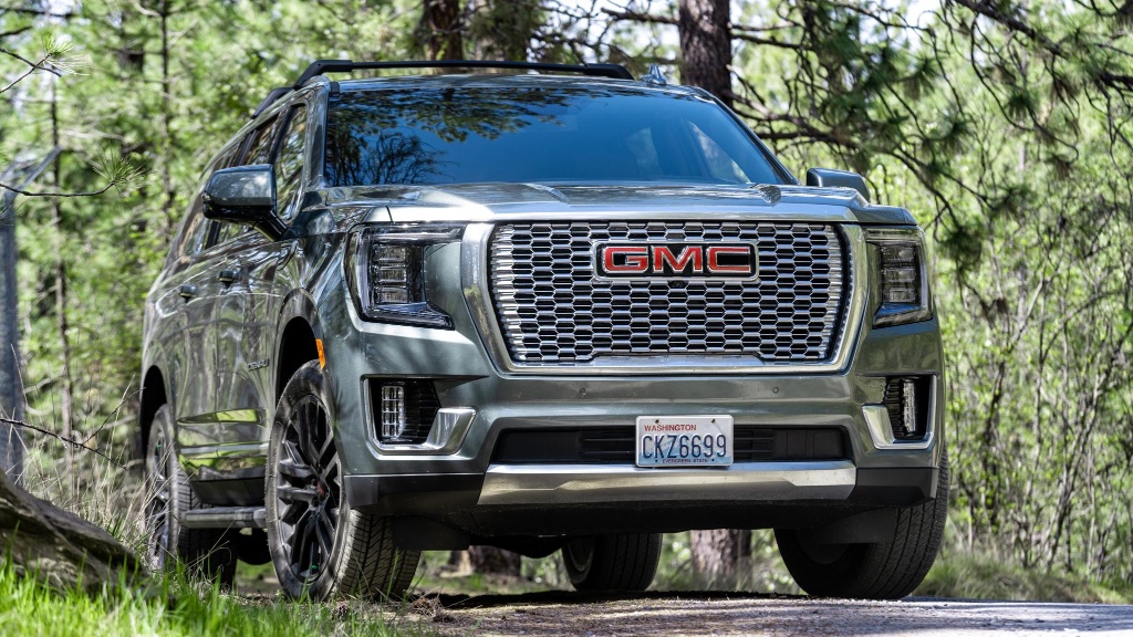 GMC Yukon XL Denali 4WD