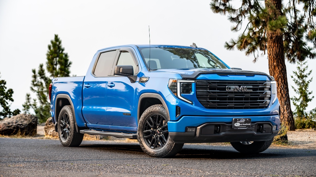 2023 GMC Sierra 1500 Elevation rental in Spokane, photo 7