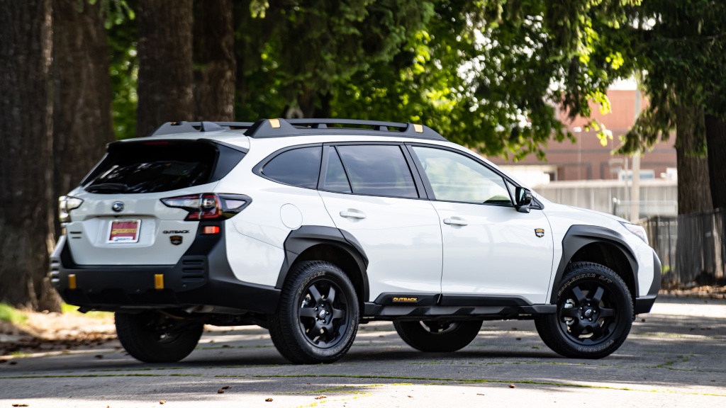 2023 Subaru Outback Wilderness Edition rental in Spokane, photo 5