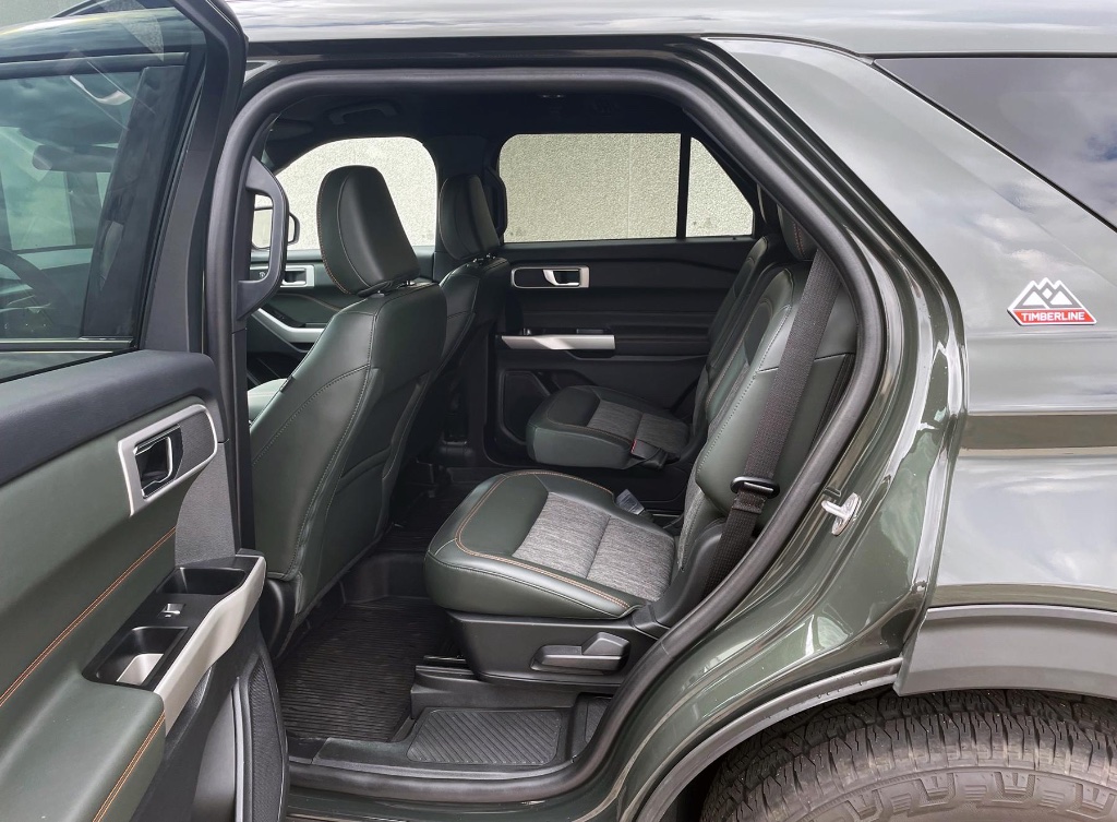 2022 Ford Explorer Timberline AWD rental in Spokane, photo 6