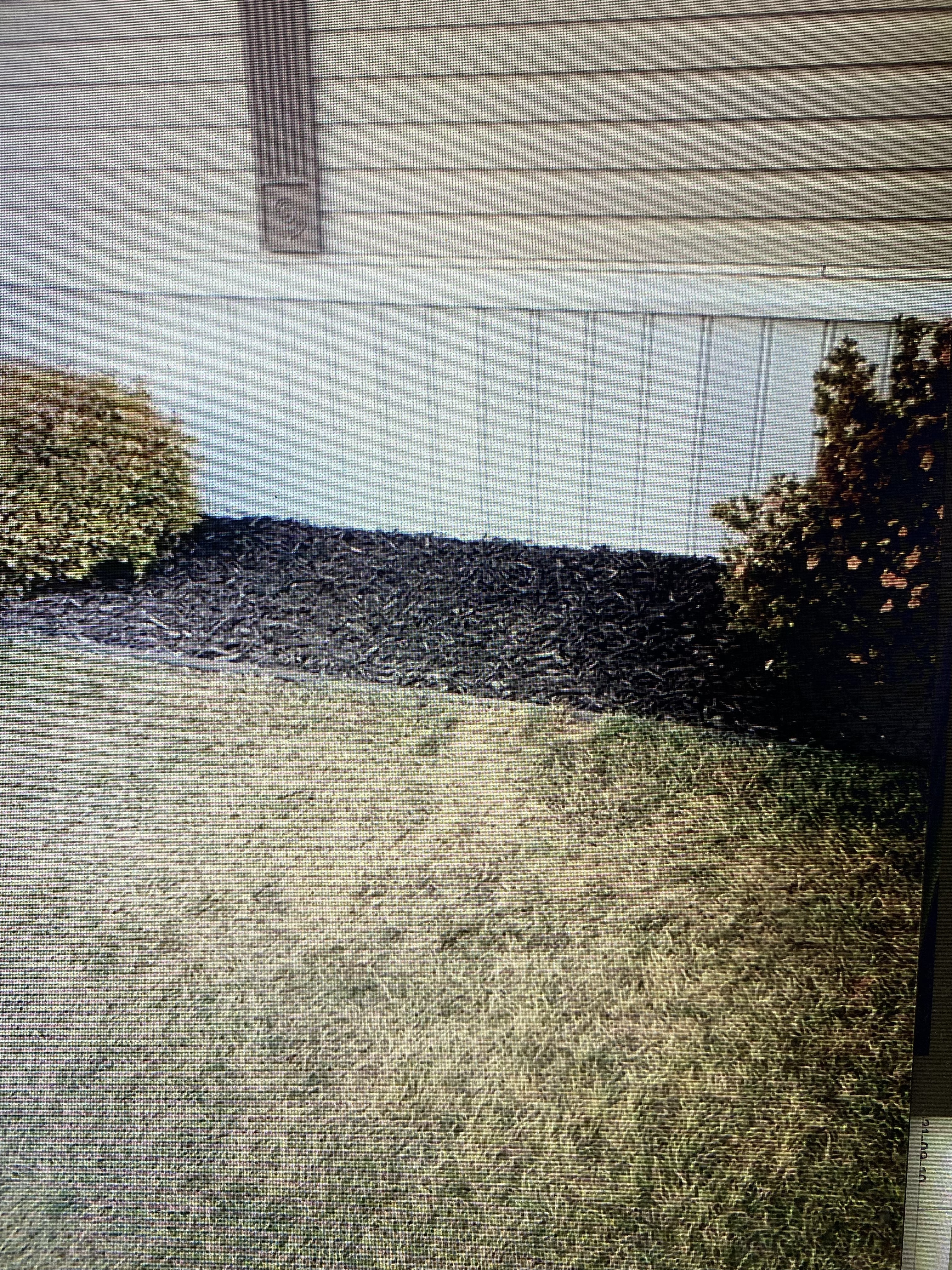 Mulch & Foundation Beds