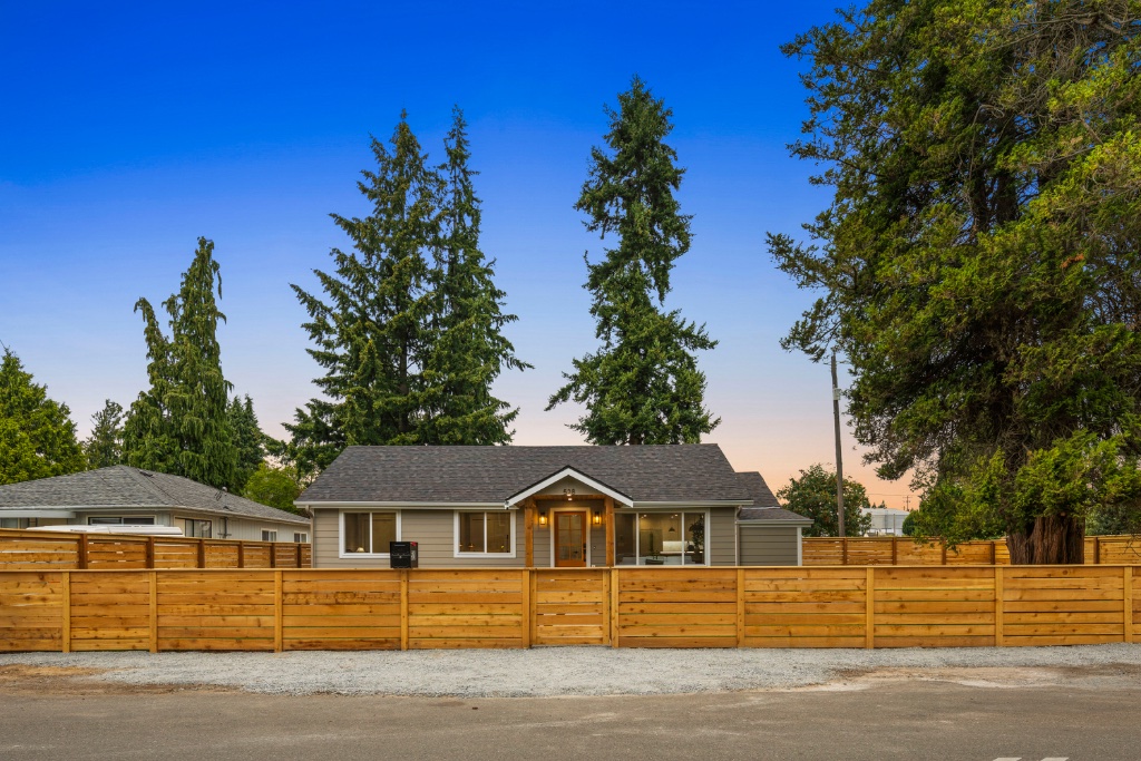 Seattle luxury residence construction project photo 48