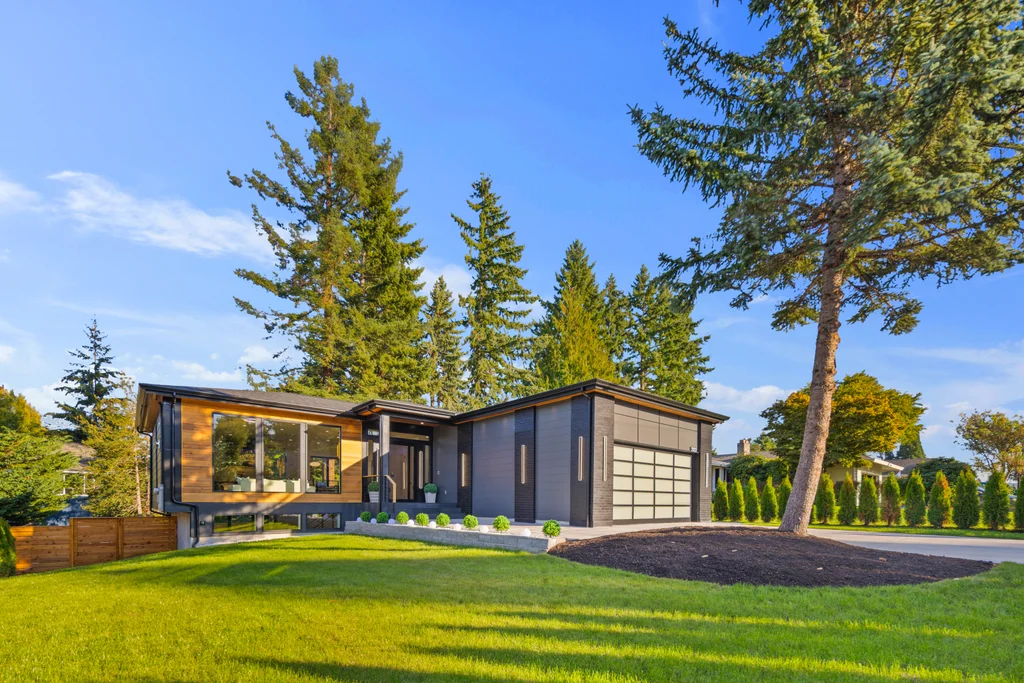 Bellevue luxury home construction project photo 6