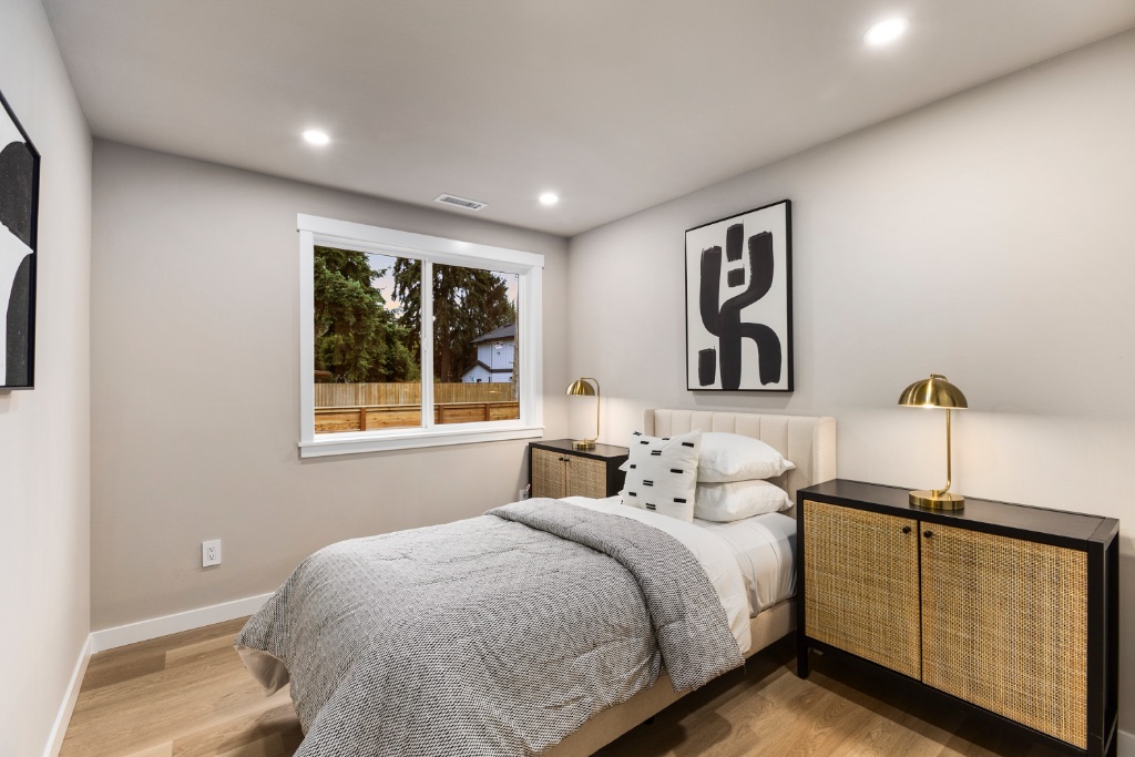 Seattle luxury residence construction project photo 17