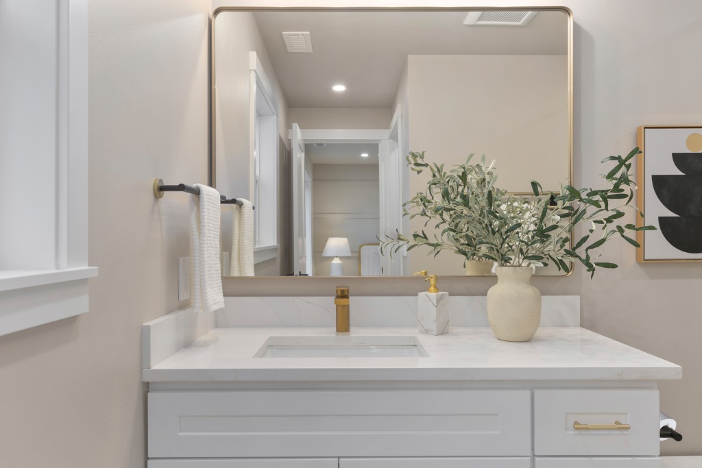 Seattle luxury residence construction project photo 15