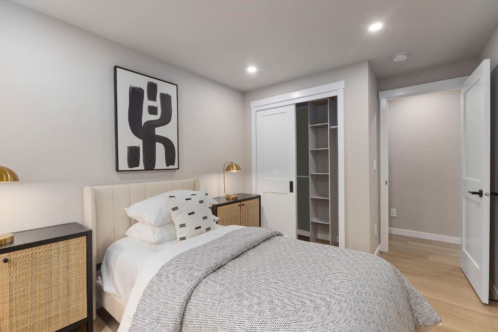 Seattle luxury residence construction project photo 18