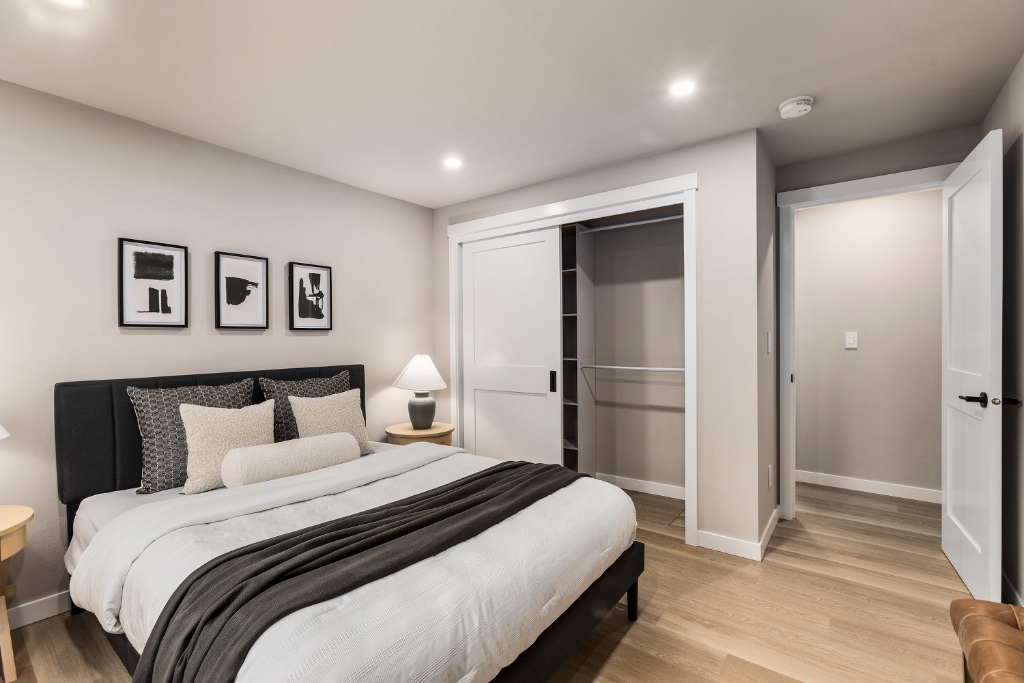 Seattle luxury residence construction project photo 8