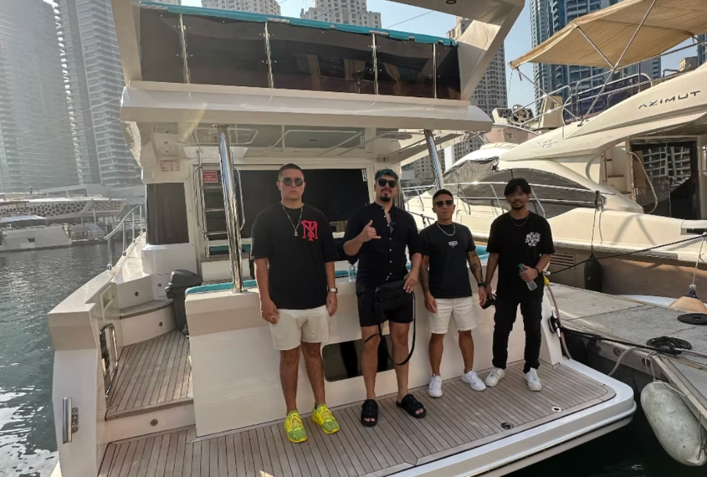 Yacht Crew