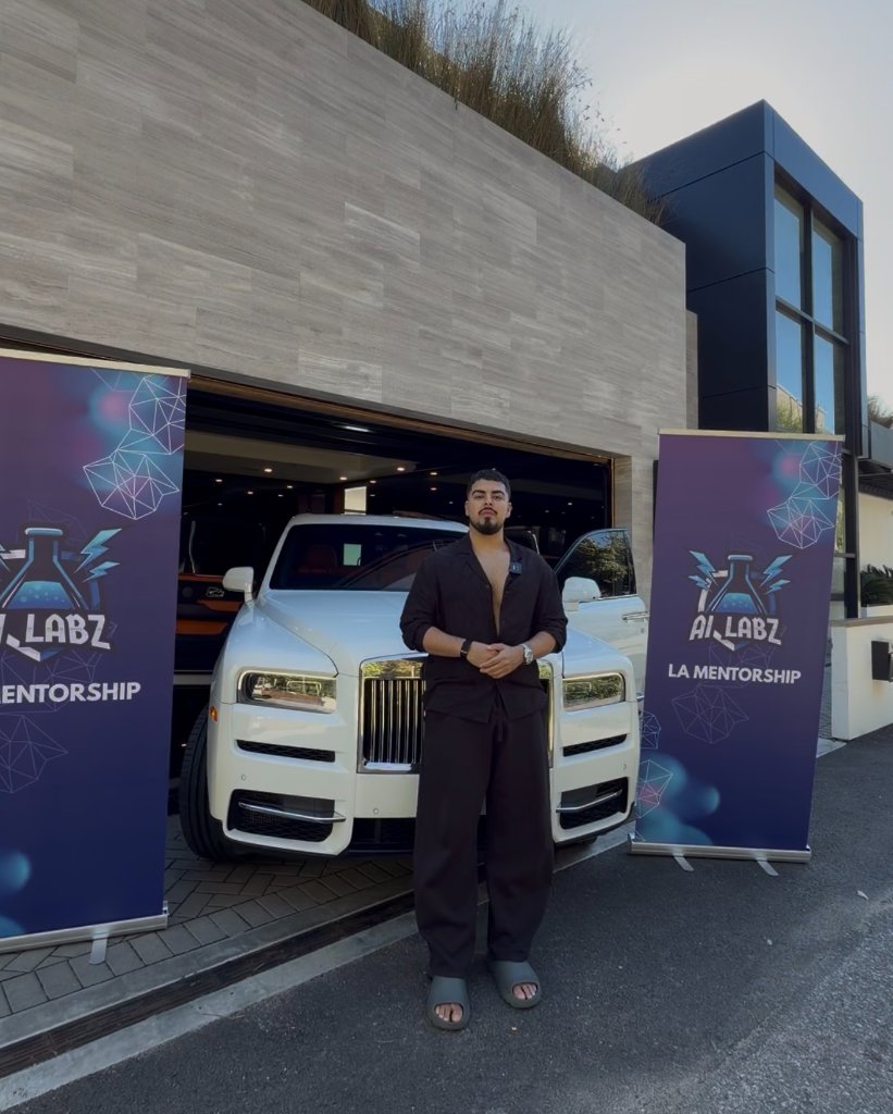 24/7 Rolls Royce Pick Up & Drop Off