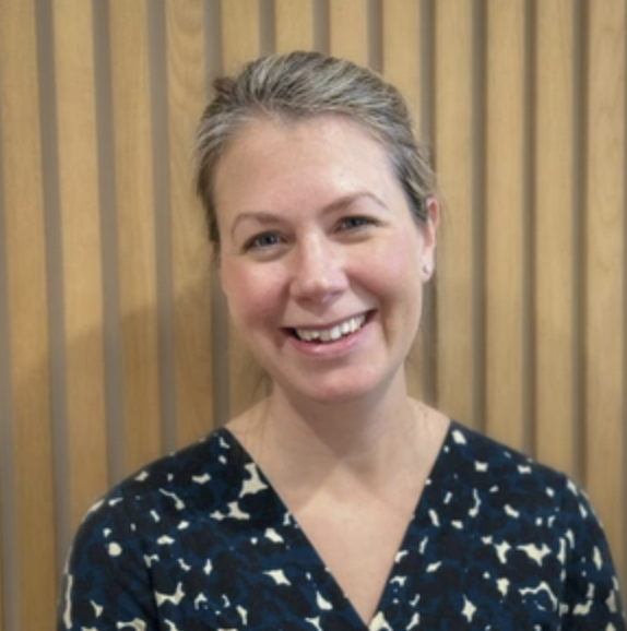 Dr Sarah Armstrong