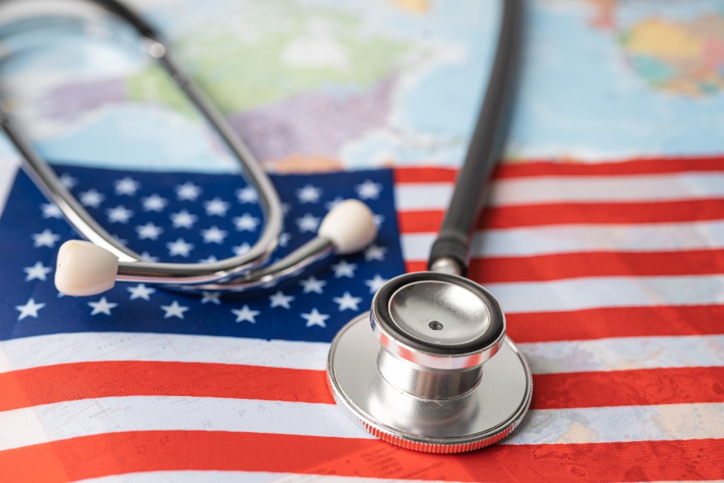 IVF Insurance Coverage in the USA: Costs, State Mandates & What Your Plan Covers (2026)