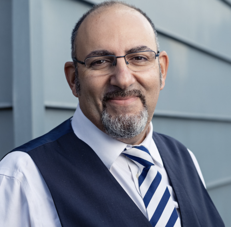 Dr. Thanos Papathanasiou