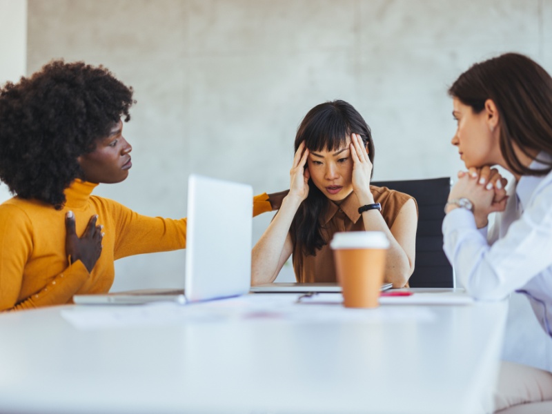 The cost of feeling unsupported