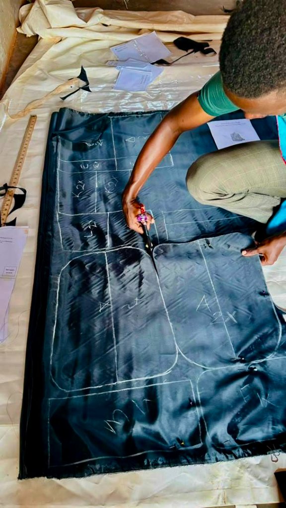 Tailoring Class 1