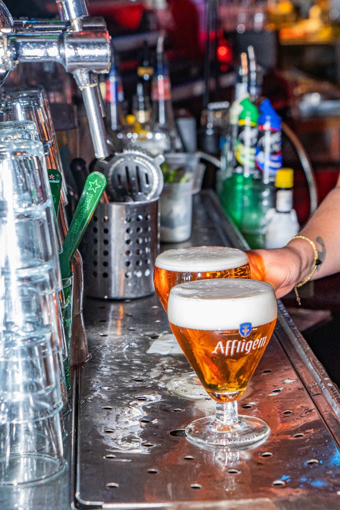 Live Amsterdam bar