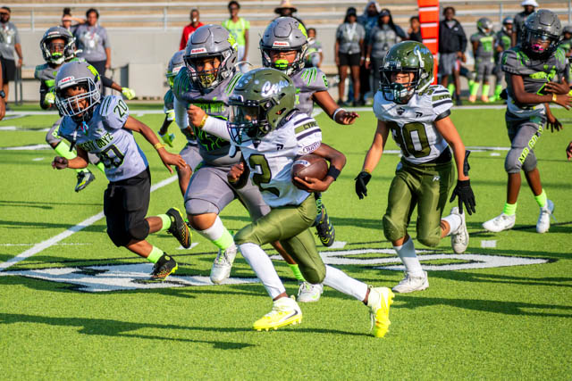 CYPE tackle football game action
