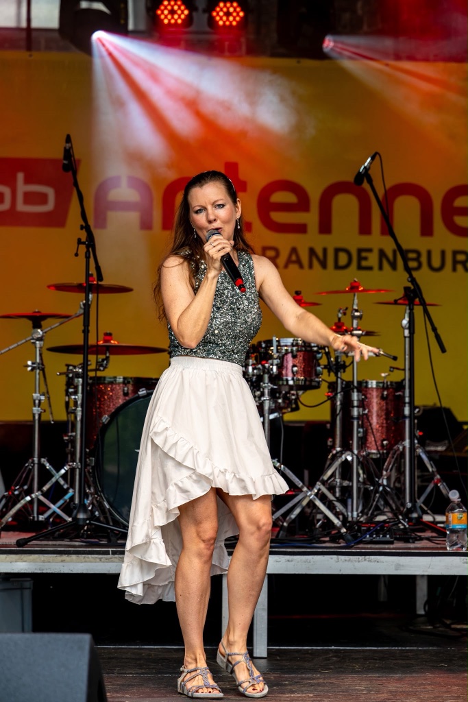Lisanne Chloe live auf der Bühne