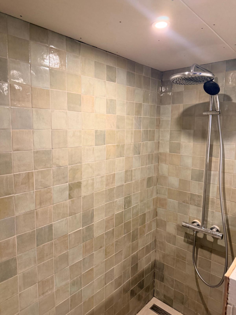 Afbouw Badkamer Tegelwerk