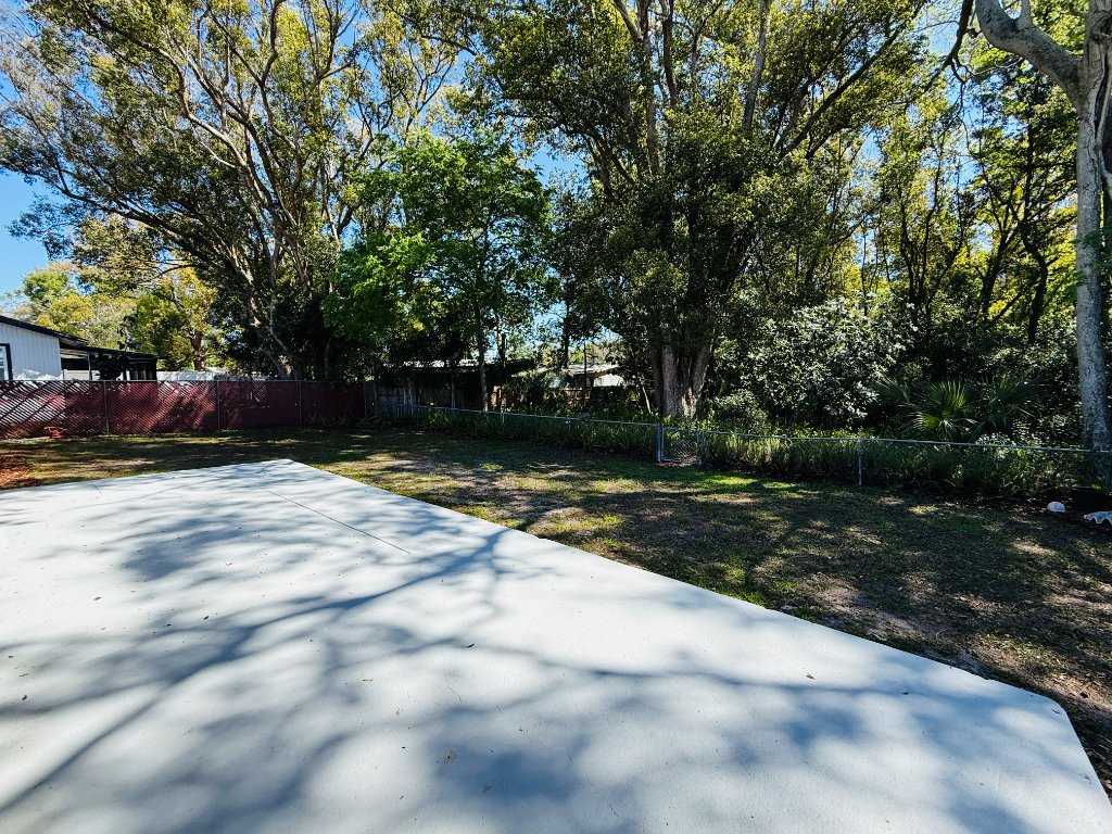 14337 Diplomat Dr photo 29