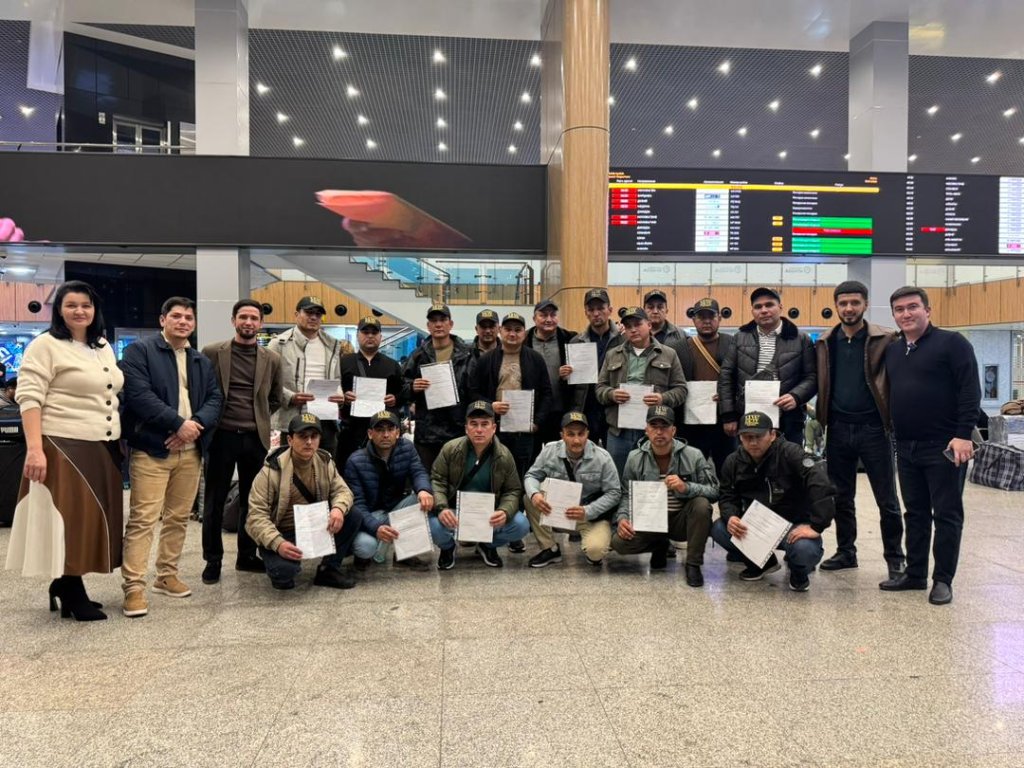 Horizon Work workers at airport with visas