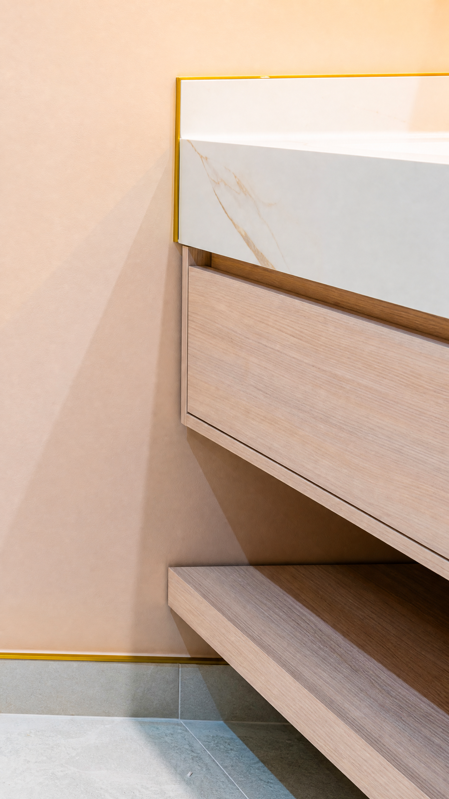 Vanity, Wall & Gold Base Trim