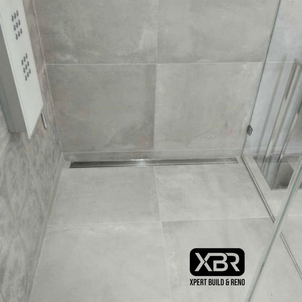 Linear Drain Walk-In Shower