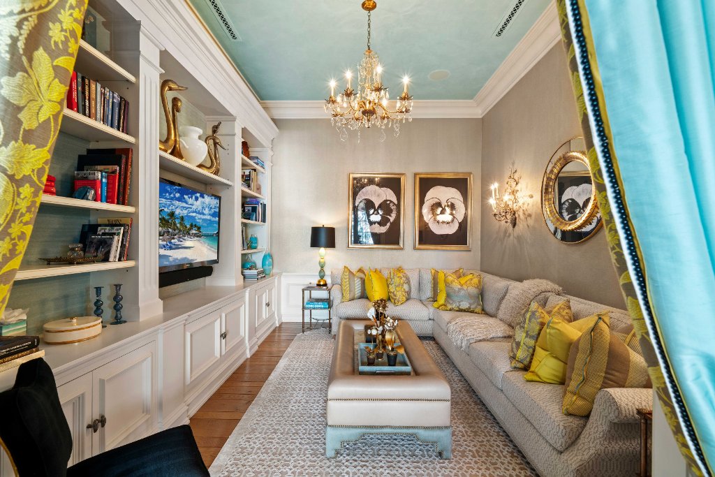 Master suite at The Oaks Estate 9
