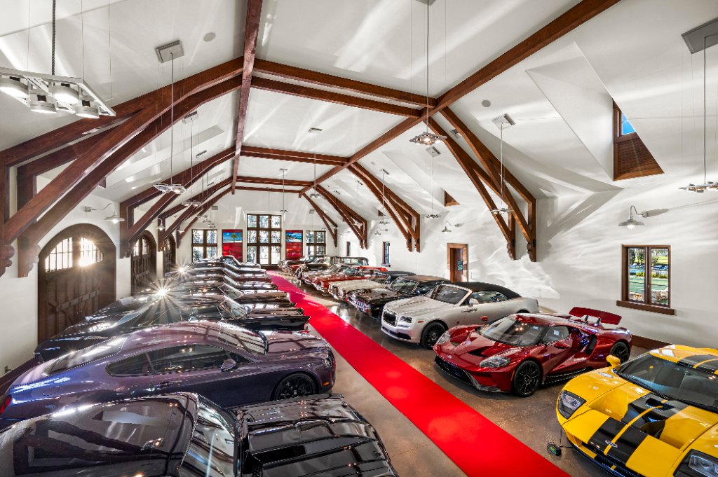 The Oaks Estate automotive museum 1