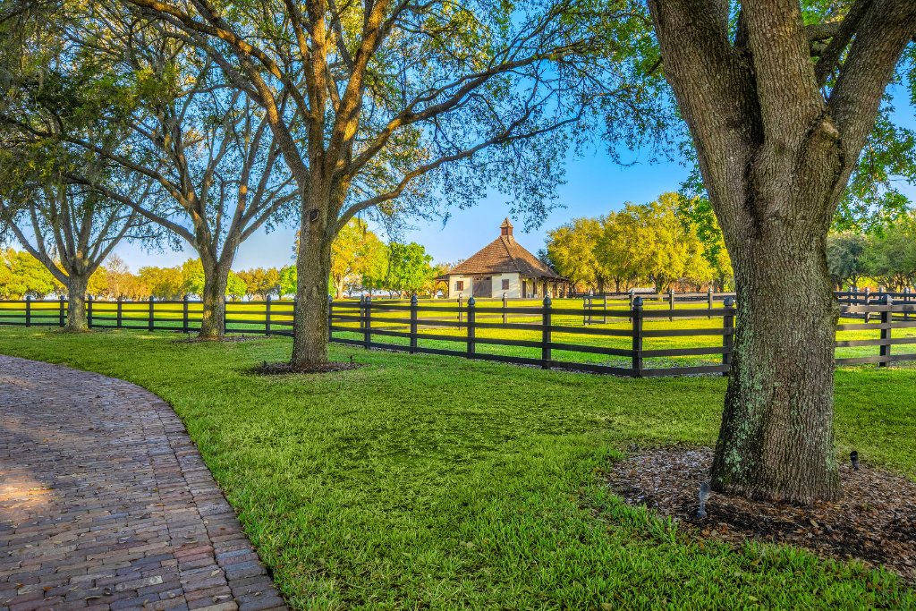 The Oaks Estate compound view 7