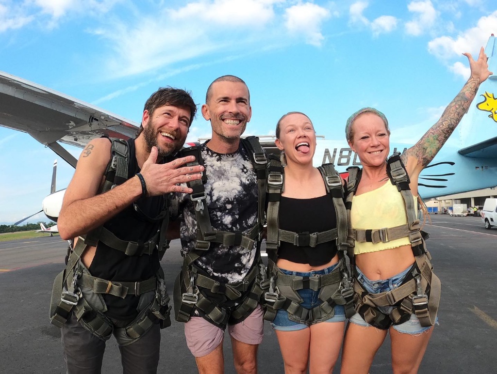 Skydiving — Craig & crew