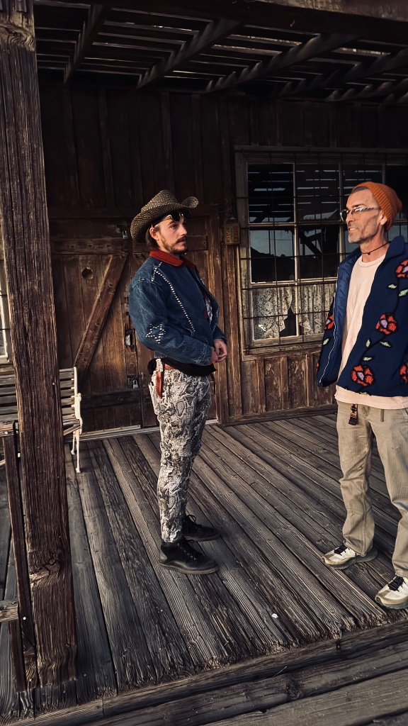 Craig Rose & Nolan — film set