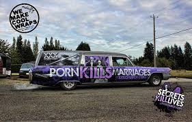Porn Kills Marriages hearse — XXXchurch campaign