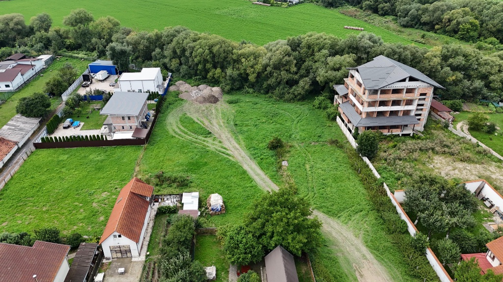 Teren intravilan 2.990 mp – Str. Plugarilor, Brașov