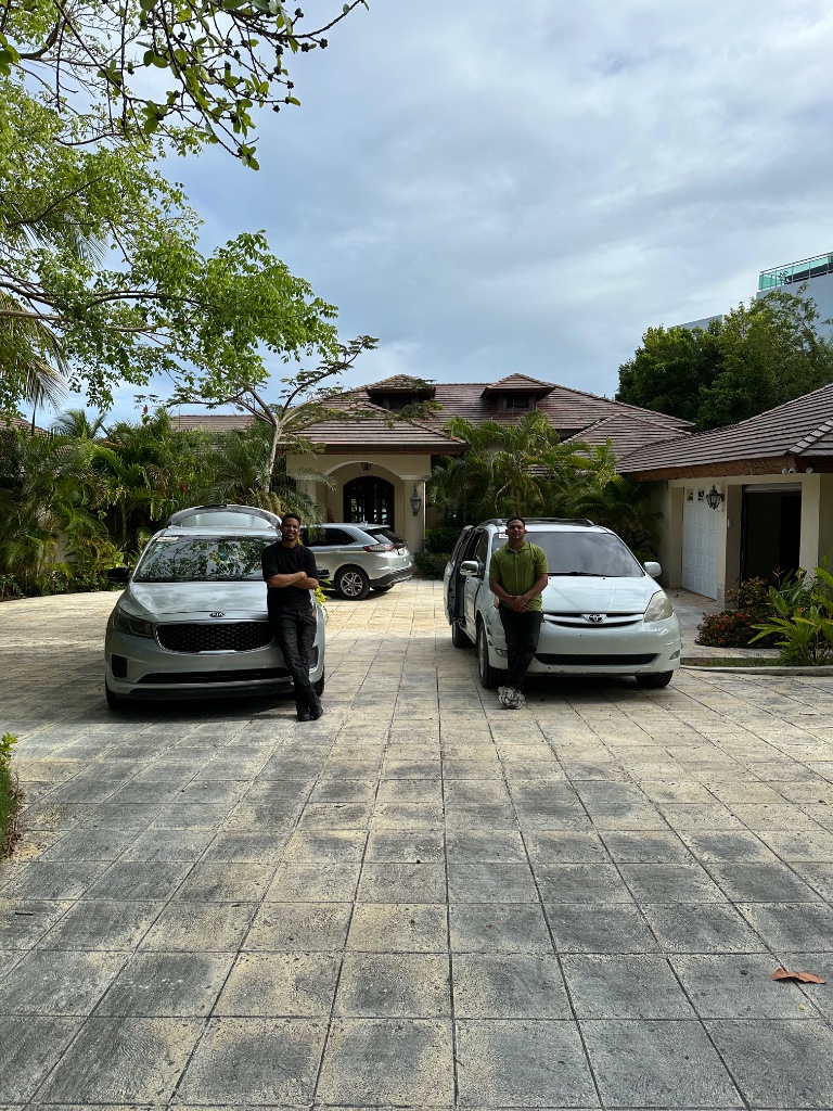 Kia Sorento & Toyota Sienna