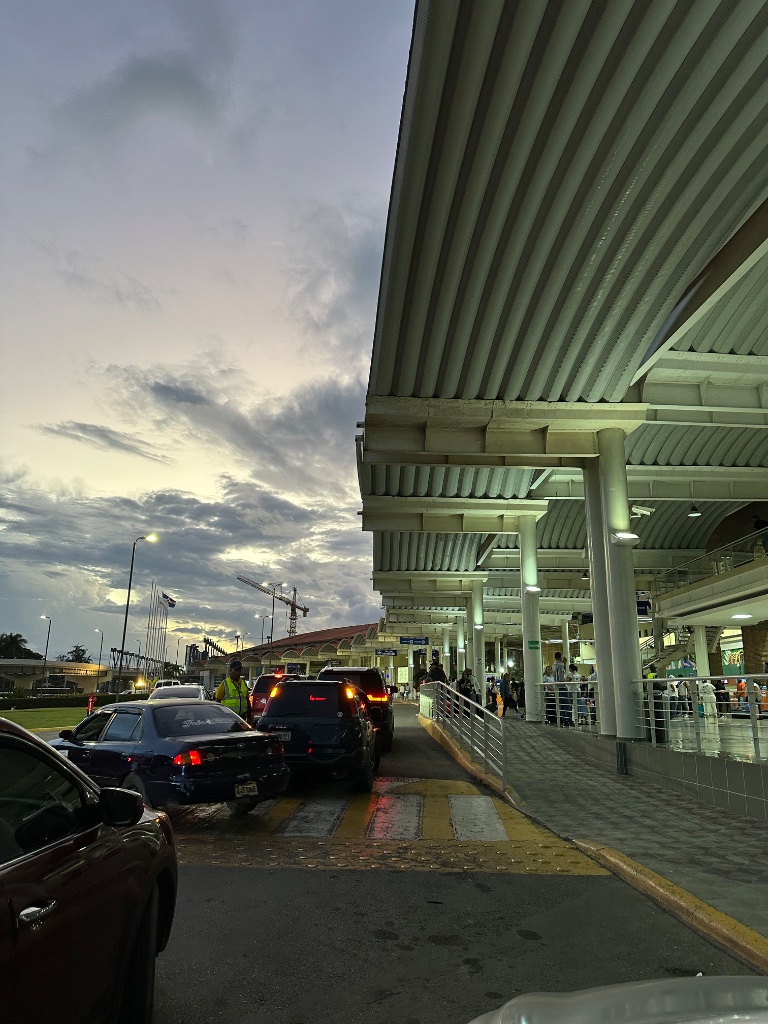 Santiago Airport (STI)