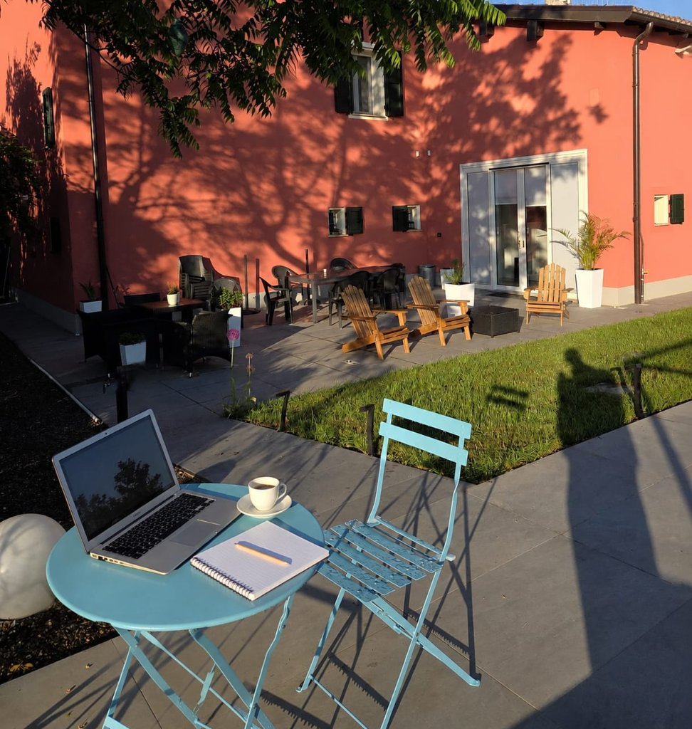 Coworking in nature near Modena