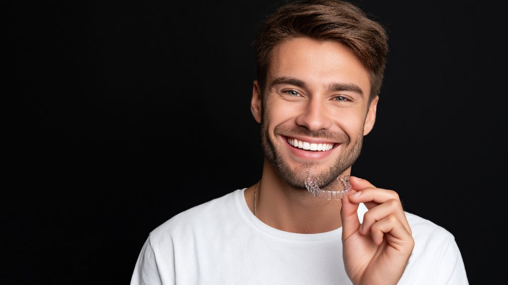 Usynlig tannregulering