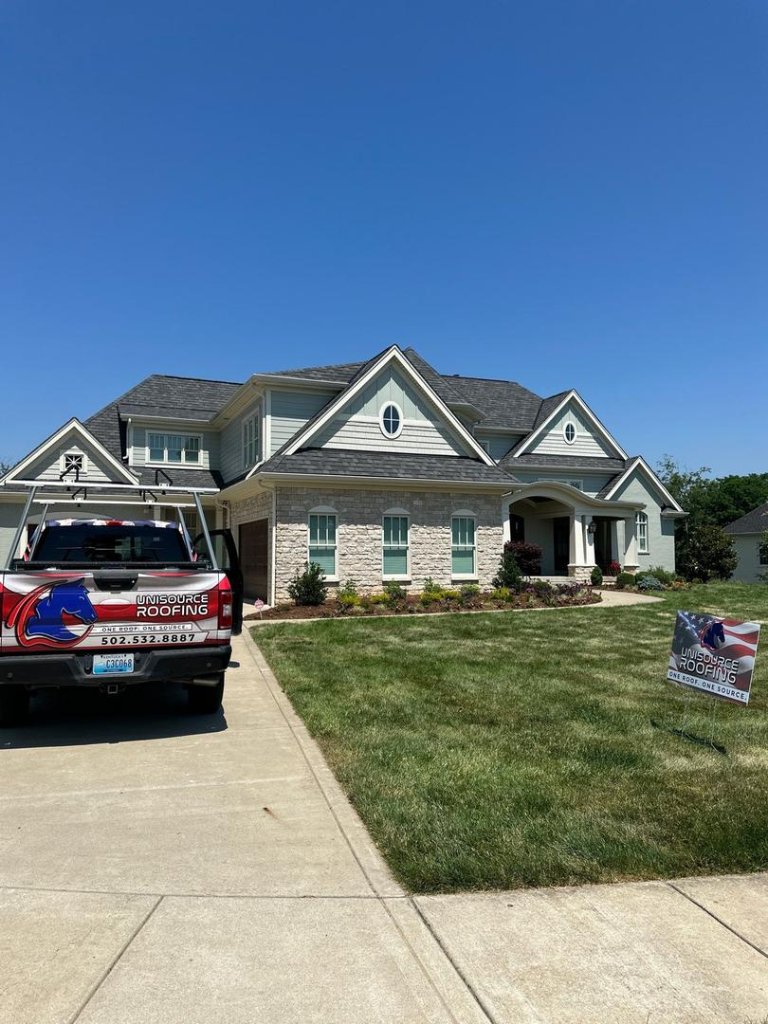Unisource Roofing team