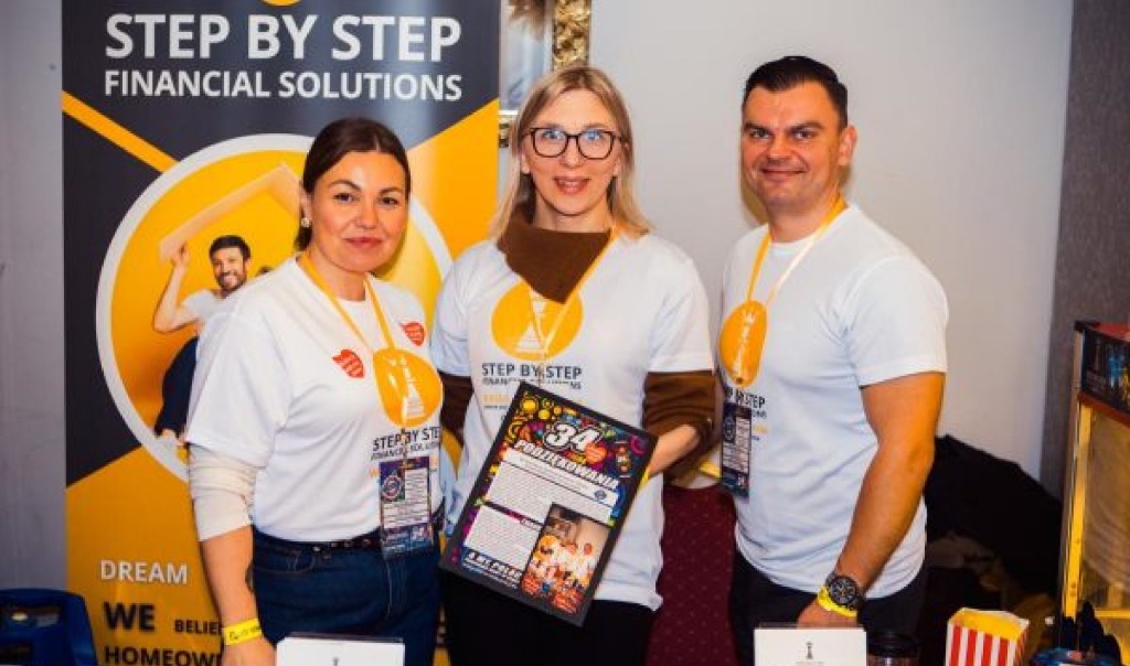 WOŚP 2026 w Londynie i Edynburgu - Step by Step gra z Polonią