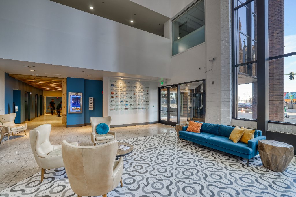 Lobby — Seating Area & Entrance