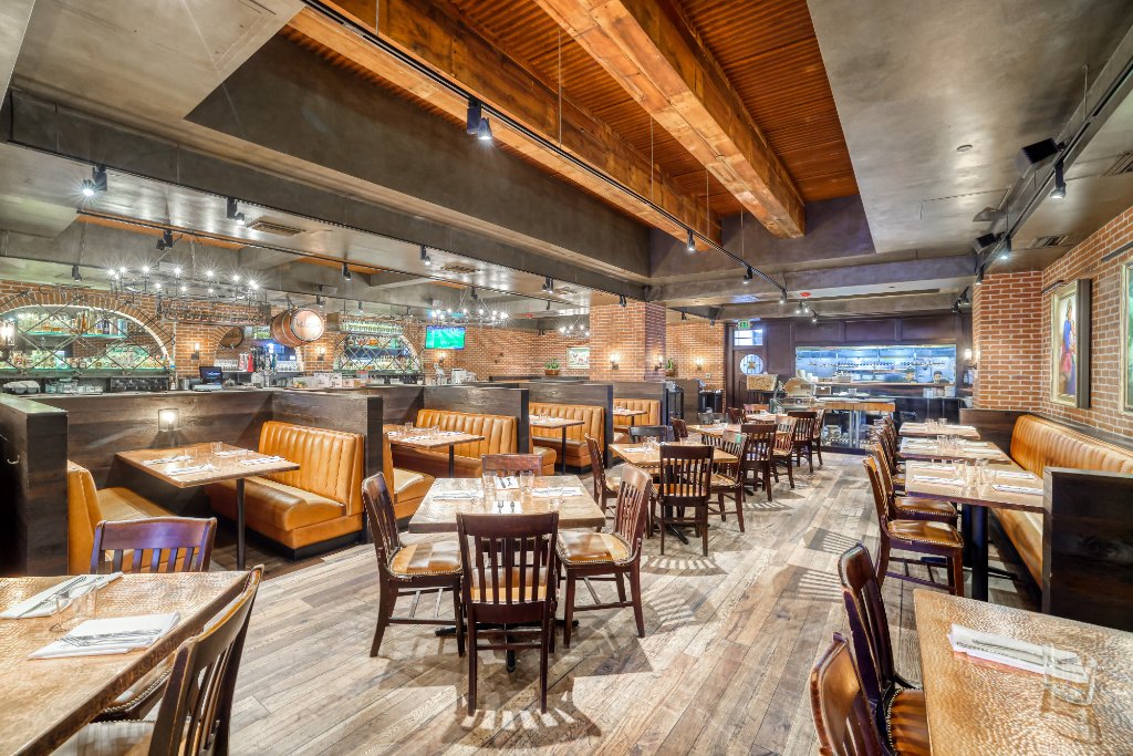Savina's Mexican Kitchen interior