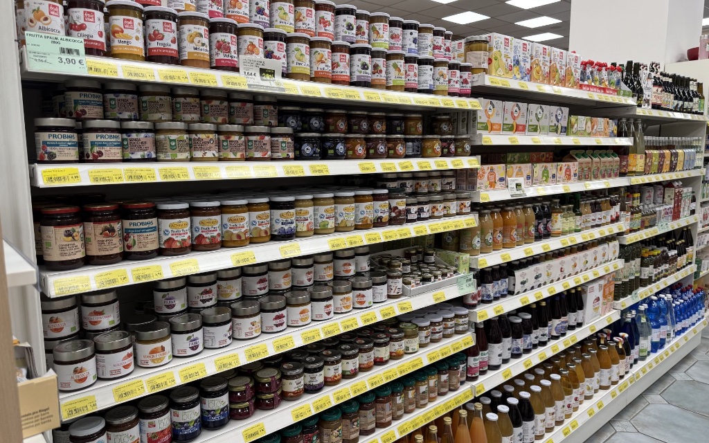 Store 2