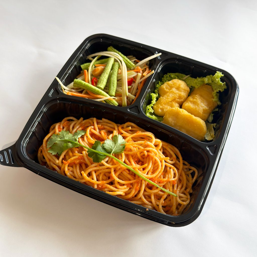 Tomato Pasta with Nuggets
