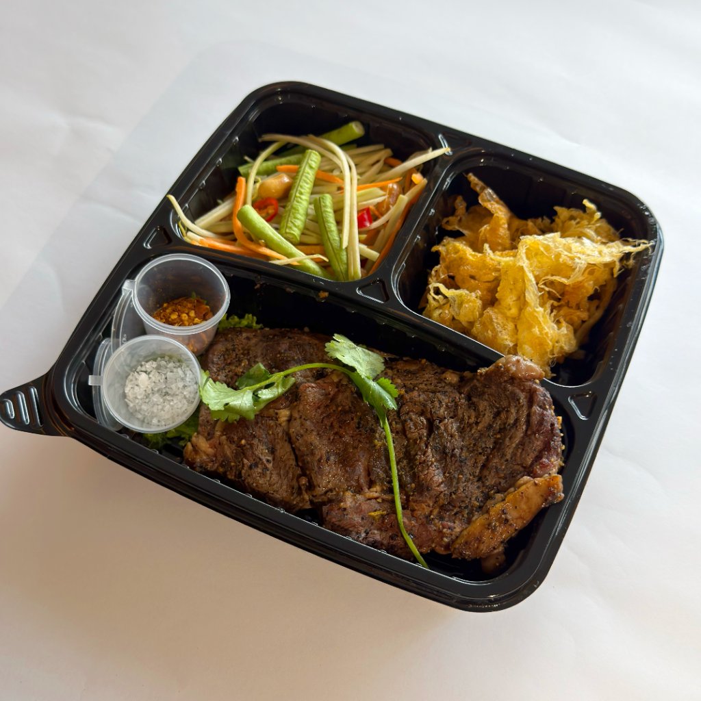 Ribeye, Som Tum and Omelette