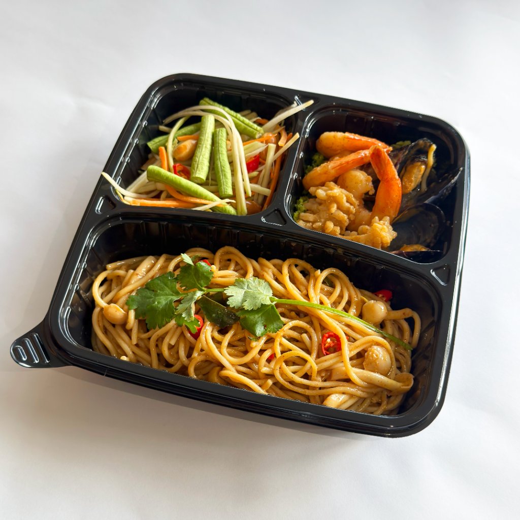 Seafood Tom Yum Pasta
