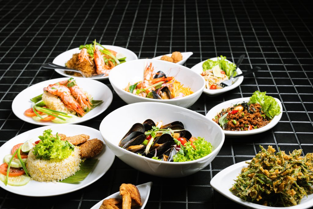 Best Halal Thai Food in Singapore: Why Lemongrass Stands Apart