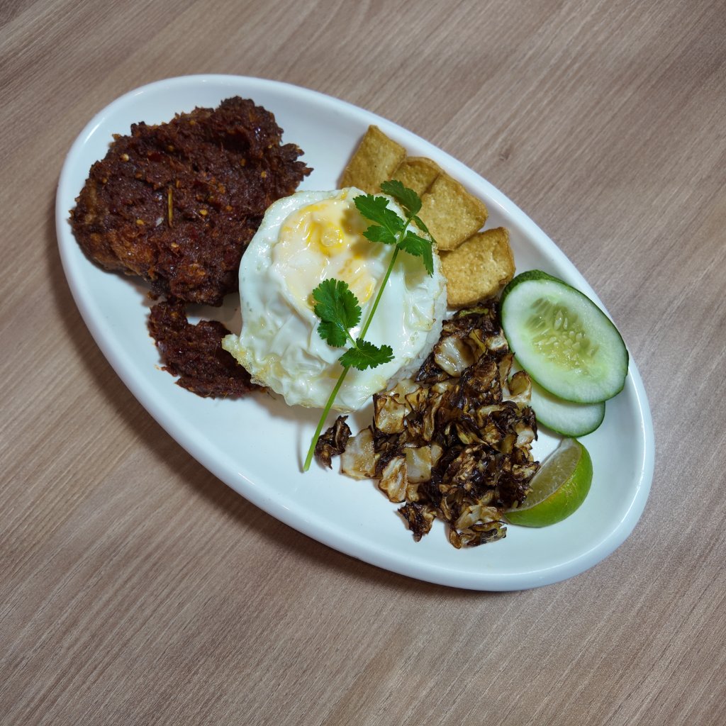 Thai Gepuk Hatyai: Singapore's First Thai-Style Ayam Gepuk