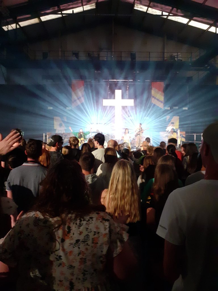 Worship at Satellites festival
